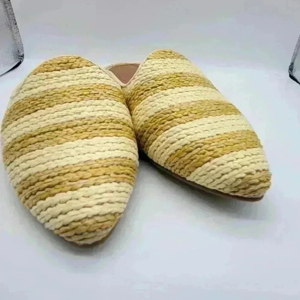 NWOT Universal Thread Women's Beige & Violet Mules Flats Memory Foam Size 8 - Picture 7 of 8